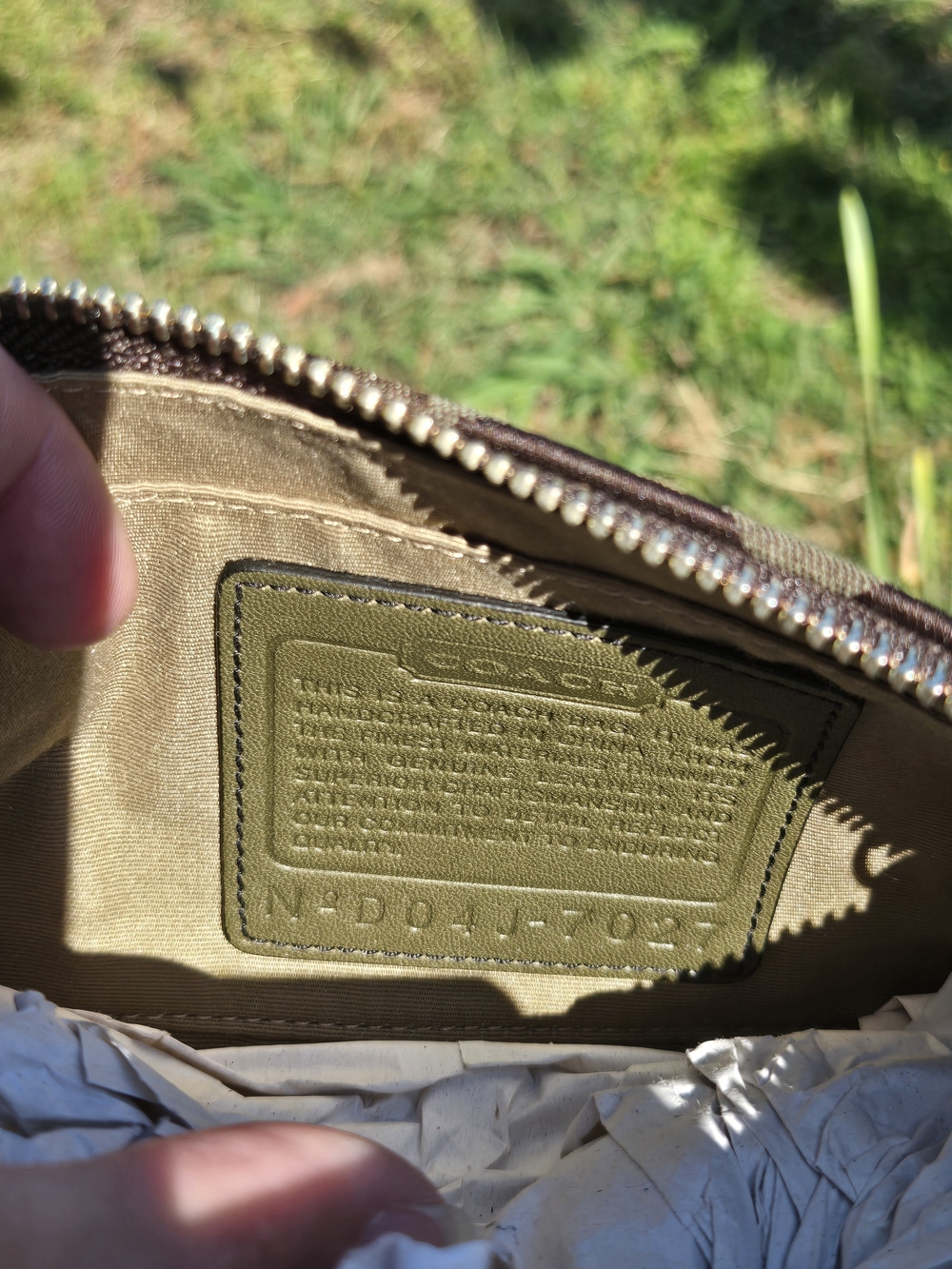 Coach Small Signature Shoulder Bag in Olive and Khaki D04J-7027-NEW - Picture 12 of 12